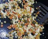 Foto langkah ke 3 dari resep Nasi Goreng Hongkong.