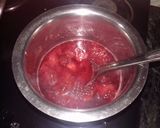A picture of step 1 of Aloo bukhara chatne.