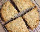 A picture of step 6 of Easy Oatcakes.