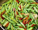 Foto langkah ke 4 dari resep Tumis Buncis Tahu Saori.