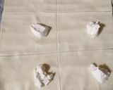 Foto del passaggio 2 della ricetta Sfogliatine di ricotta e cioccolato fondente