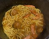 A picture of step 7 of Creamy tomato pasta / meatballs.