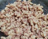 Foto langkah ke 3 dari resep Macaroni Cheese Ball.
