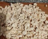 Foto del paso 5 de la receta: Tarta de pollo y base cremosa de ricota (masa casera)