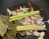 Foto langkah ke 1 dari resep Garang Asem Ayam Santan (Tanpa Daun Pisang).