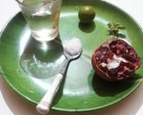A picture of step 2 of Pomegranate mojito.