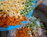 Foto langkah ke 3 dari resep Nasi Gurih Sayuran.