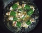 Foto langkah ke 4 dari resep Ayam Goreng Pandan.