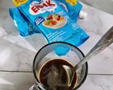 Foto langkah ke 3 dari resep Es Cincau Kopi Gula Aren.