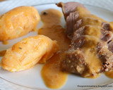 Foto del paso 8 de la receta: Carrillera  de cerdo guisada con quenelle de patata