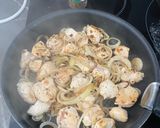 Une image de l'étape 1 de Poulet au parmesan.