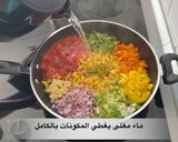 صورة لخطوة 2 من وصفة معكرونة بدون سلق في طاسة واحدة