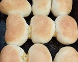 Foto del paso 5 de la receta: Pancitos rellenos de queso 🧀😋