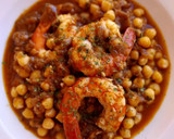 Foto del paso 7 de la receta: Garbanzos estofados con gambas