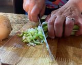 A picture of step 3 of Tarta de Puerro/ Leek Quiche.