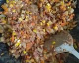 Foto langkah ke 6 dari resep ROTI GORENG sayur kornet.