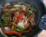 Foto del paso 2 de la receta: Caballa al horno rellena