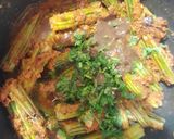A picture of step 6 of Shegvani (Drumstick bhaji).