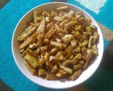 Foto langkah ke 4 dari resep Oseng wortel, tahu, tempe.