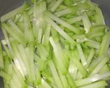 Foto langkah ke 1 dari resep Sayur Lodeh Labu Siam Pedas (Lontong Sayur).