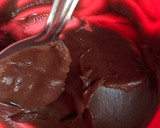 Foto del paso 2 de la receta: Coca con relleno de chocolate, para el cumple de Pol