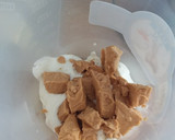 Foto del paso 1 de la receta: Milhojas de crema de turrón y yogur