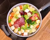 Hình bước làm 3 của món Món Pháp - Pot au Feu (Bò Hầm Rau Củ)