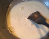 A picture of step 3 of Mango Popsicles.