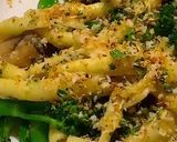 A picture of step 10 of Crunchy pappardelle.