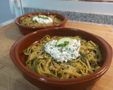 Foto del paso 6 de la receta: Tallarines con salsa de pesto de calabacín y requesón 🍝