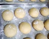 Foto langkah ke 4 dari resep Donat menul.