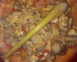 Foto langkah ke 5 dari resep Sambel Kerang Masak Santan.