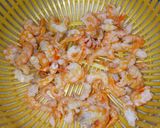 Hình bước làm 2 của món Cơm Chiên Dương Châu