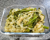 Foto del paso 5 de la receta: Fettuccine Konjac con Pollo Champiñón y Bimi