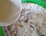 Foto del paso 2 de la receta: 🍌Budín de banana y trozos de chocolate 🍫