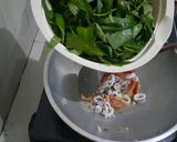 Foto langkah ke 5 dari resep 43.Cumi Cah Kangkung.