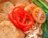 Hình bước làm 3 của món Mì Ăn Liền Lẩu Thái Chả Cá