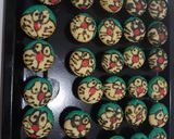 Foto langkah ke 5 dari resep Bolu mini / brownis mini doraemon.