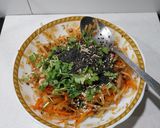 A picture of step 3 of Som Tum Yam.