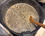 Foto langkah ke 3 dari resep Homemade Roasted Milk Tea.