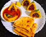 A picture of step 5 of Maharashtrian Maswadi Rassa.