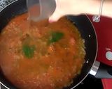 Foto del paso 5 de la receta Merluza en salsa de tomate