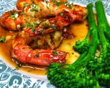 Foto del paso 8 de la receta: Gambones en salsa de ostras y bimi en el microondas con estuche Lékué