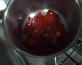 Foto del paso 1 de la receta: Melva con espuma de piquillos sobre pan de jengibre
