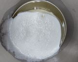 A picture of step 2 of Valentines gift cake.