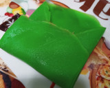 Foto langkah ke 4 dari resep Dadar Gulung Pandan.