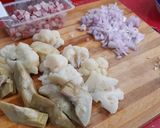 Foto del paso 2 de la receta: Arroz con coliflor y alcachofas