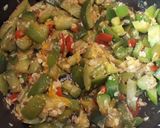 Foto del paso 2 de la receta: Saltado de zapallitos con cebolla caramelizada