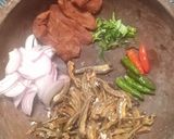 Foto langkah ke 1 dari resep Asam Kareng Khas Aceh (Asam ikan teri/ Bilis).