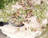 Foto del paso 2 de la receta: Pionono de pollo, roquefort, nueces y apio